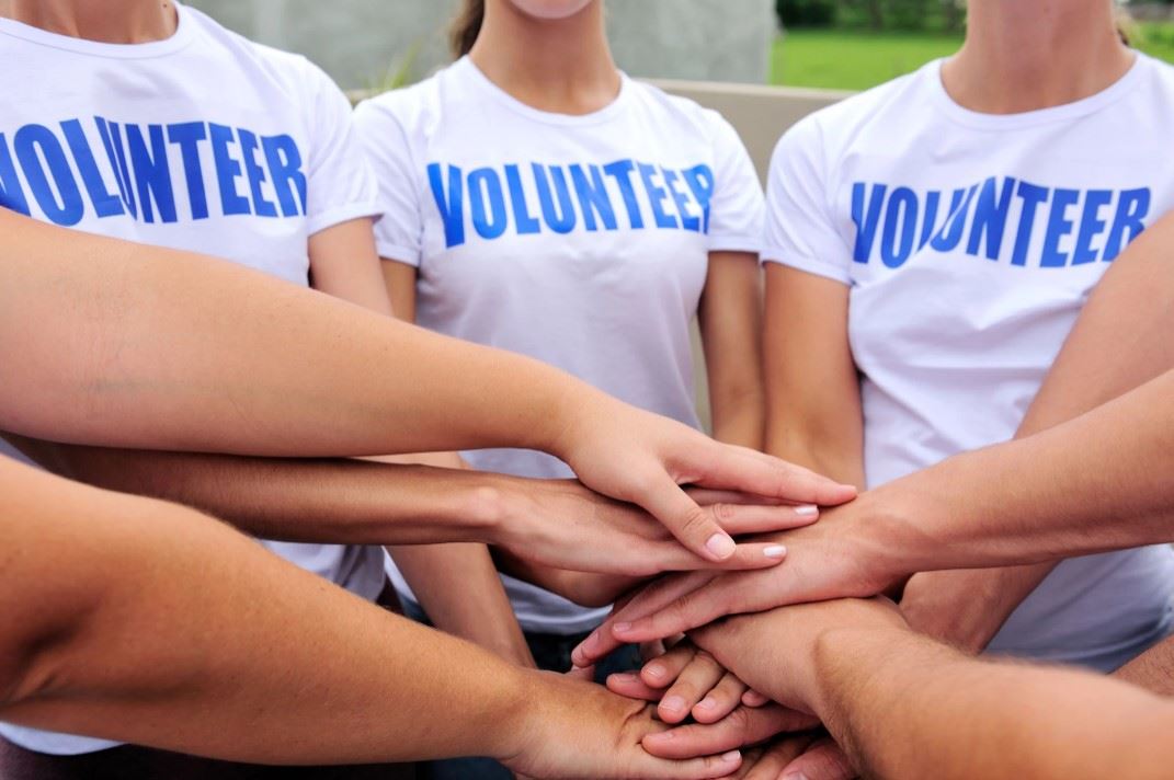 Why volunteering can help you grow your business